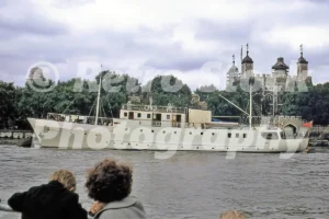 the kalizma yacht river thames london 1968 52784703405 o