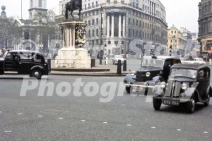 trafalgar square london 1960s 52088038959 o