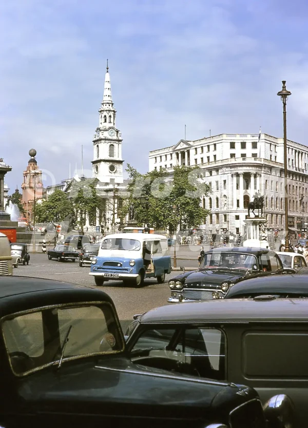 trafalgar square london 1964 52104402670 o