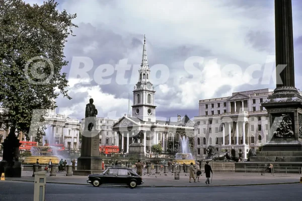 trafalgar square london 1967 52784264426 o