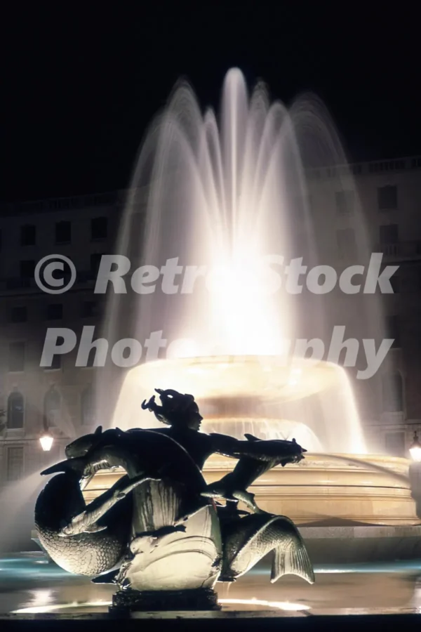 trafalgar square london 1968 52784773503 o