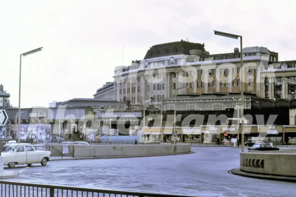 waterloo station london 1967 52103895831 o