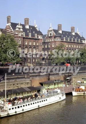 westminster pier london 1968 52783675987 o