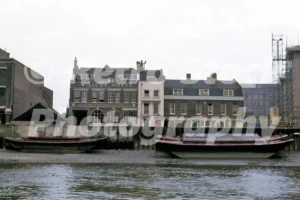 willcox hoses river thames london 1962 52784764848 o