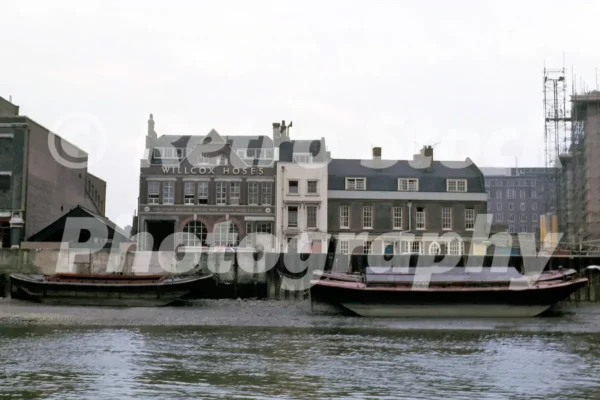 willcox hoses river thames london 1962 52784764848 o