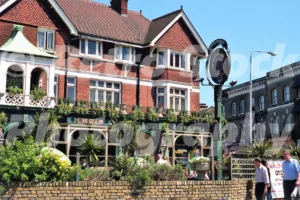 hobgoblin pub effra road lambeth sw2 c2001 52238476865 o