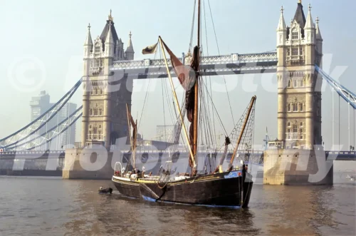 lady daphne boat by tower bridge london 1985 52741464440 o