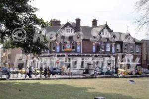 The Gloucester Hotel, King William Walk 1977