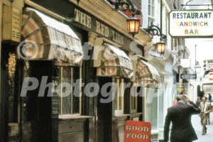The Red Lion, Crown Passage 1972