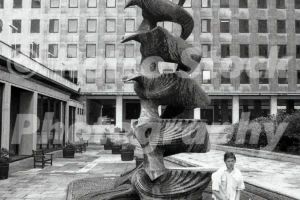 torsion fountain shell centre belvedere road london 1990s 52001818387 o