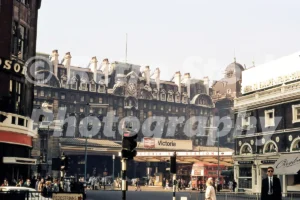 victoria station london 1971 52740834216 o