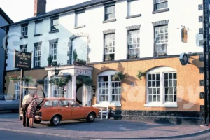 Cain Valley Hotel, Llanfyllin 1975 - Vintage photo