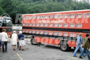 Das Rollende Hotel coach/trailer, Wales 1979 - Vintage photo