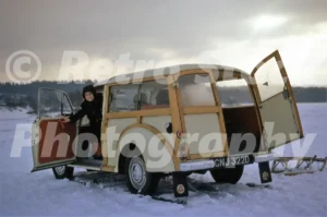 Morris Traveller GNJ 322D in 1967
