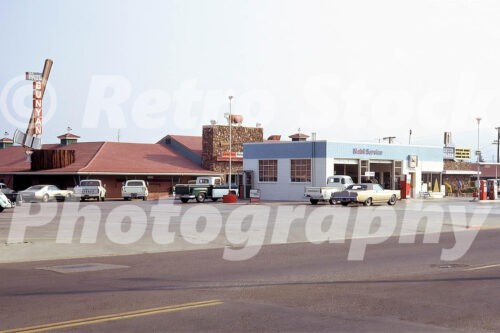 Paul Bunyan Motel & Café, Lone Pine, California 1972 Paul Bunyan Motel & Café, Lone Pine, California 1972