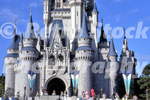 1970s vintage photos of Walt Disney World 1982 - Cinderella's Castle