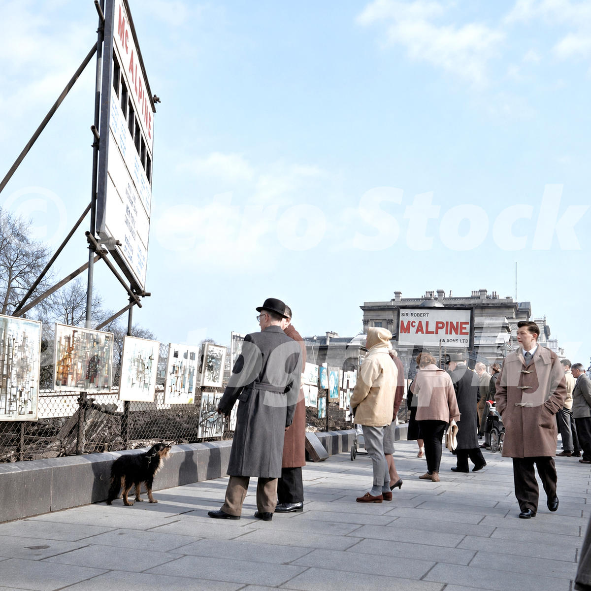 A 1960s colour photo of an open-air art sale at Hyde Park Corner in 1960
